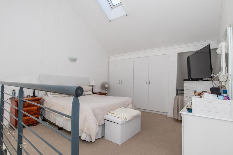 To Let 1 Bedroom Property for Rent in Plumstead Western Cape